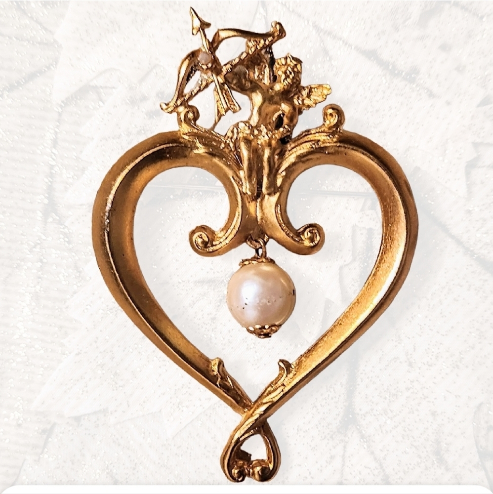 Vintage Goldtone Faux Pearl Heart Brooch Pin X-large